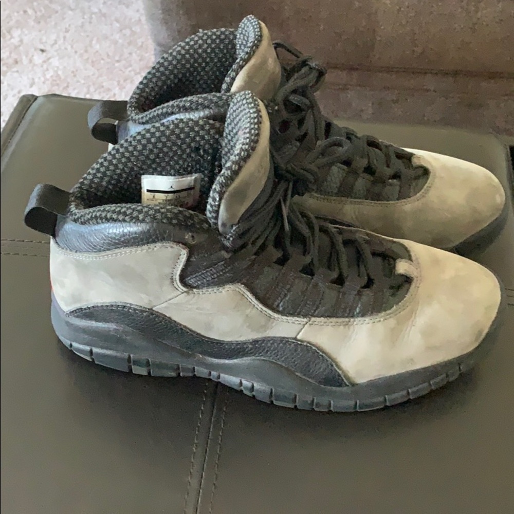 Jordan 10 Shadows View 2